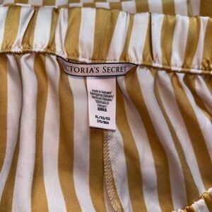 Victoria's Secret Gold and Cream Striped Lounge Shorts